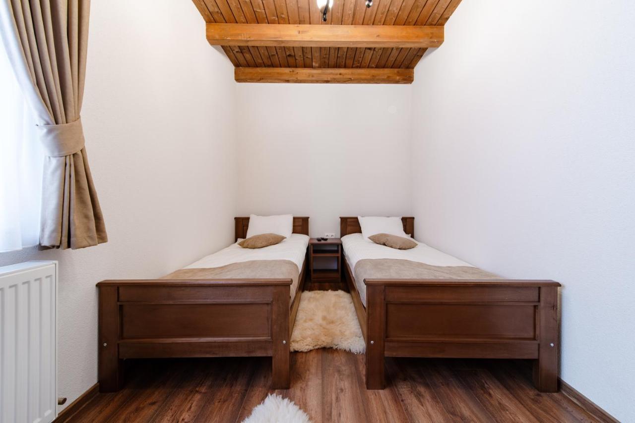 Transylvanian Relax House Lupeni  Exterior photo